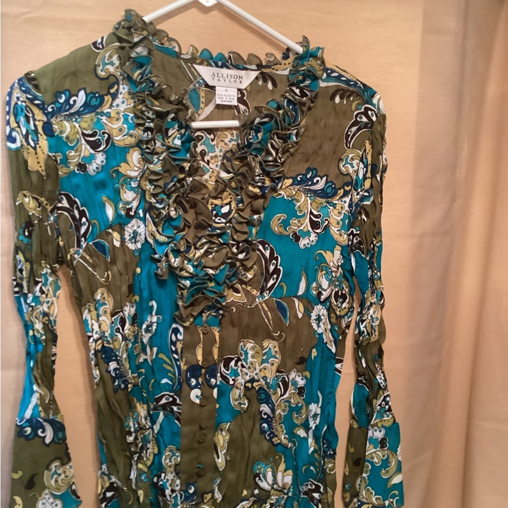 Allison Taylor long  sleeve shirt